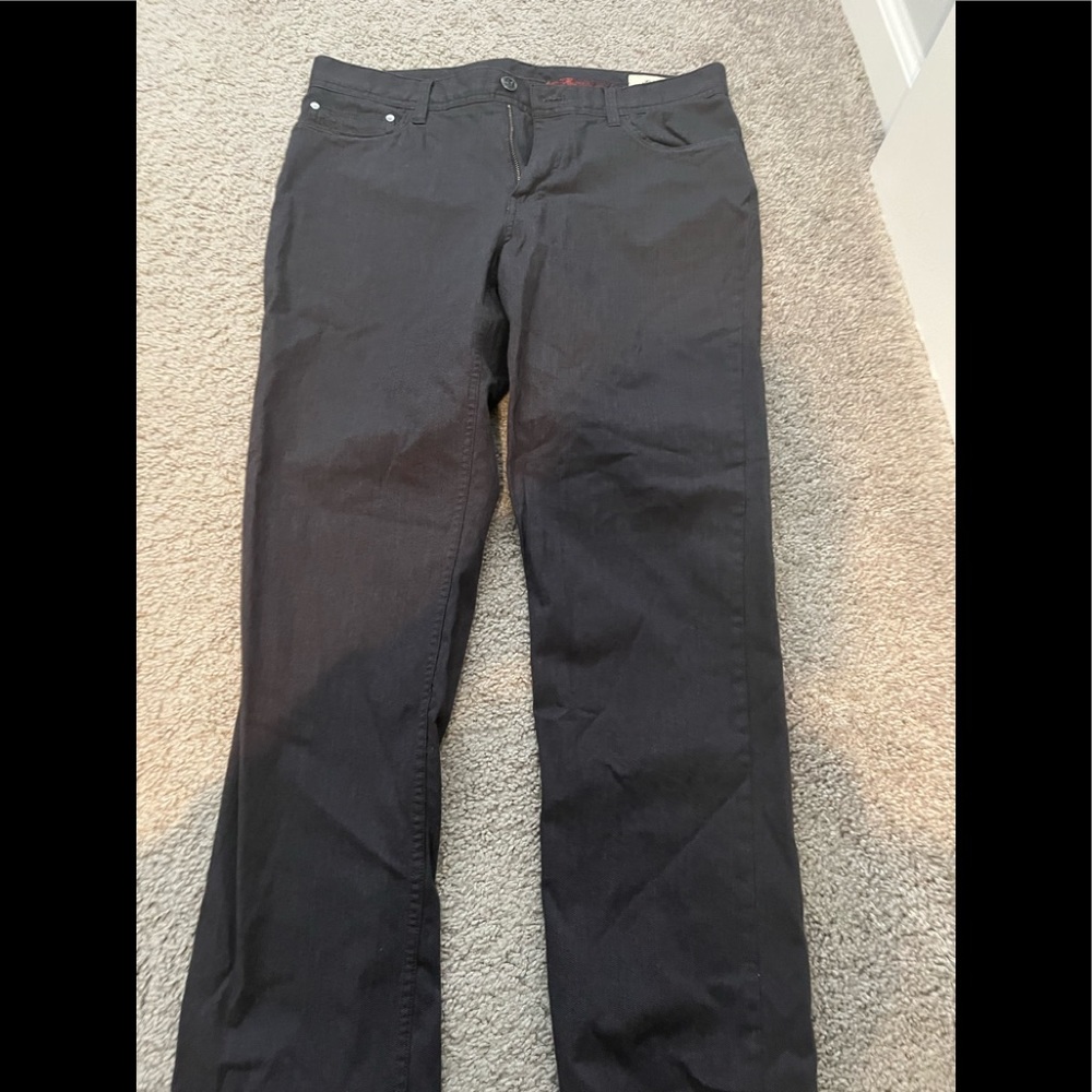 English Laundry Dark Grey Pants.34 x 32. Excellent condition, barely worn at all